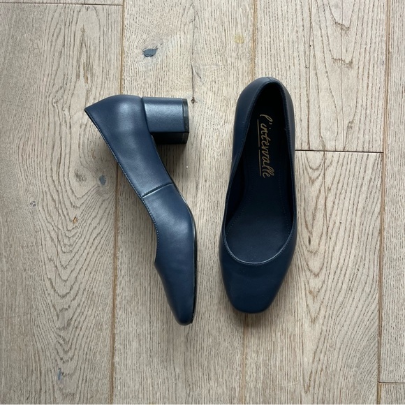 L'INTERVALLE PUMPS - Picture 2 of 2